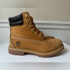 Women’s Timberland Boots size 7.5